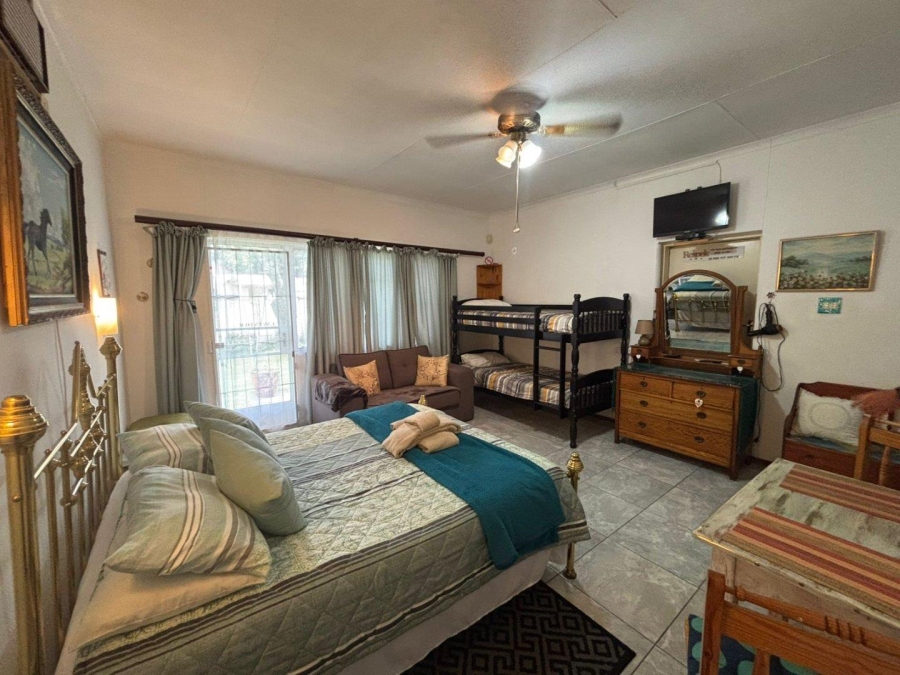 5 Bedroom Property for Sale in Parys Free State